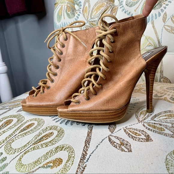 Steve Madden Maxine Tan Leather Tie Up Heels 7M - Picture 1 of 4